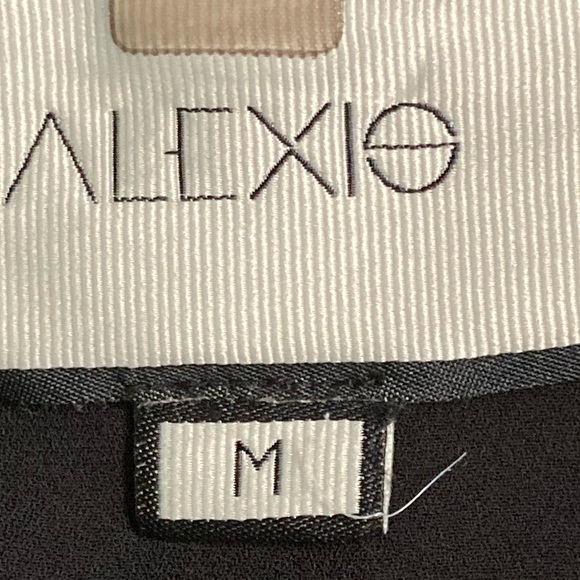 Alexis Luska Asymmetrical One Shoulder Black & Red Heart Print Mini Dress - Sz M - Picture 12 of 13